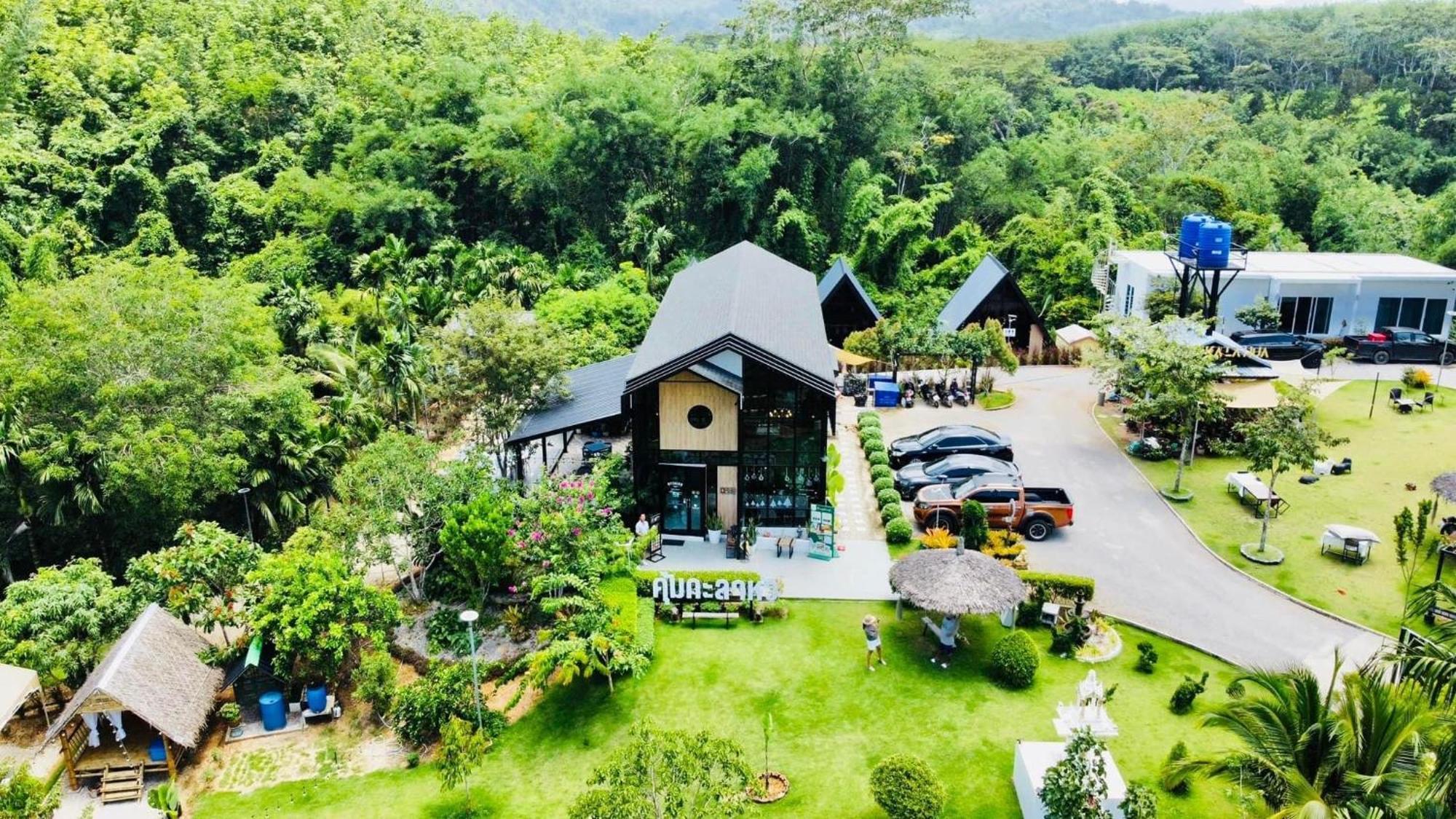 คุ้มกะลาหัวฟาร์มสเตย์ Ban Pha Saeng Lang Экстерьер фото
